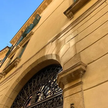 De 76 m² En Avec 1 salle *
