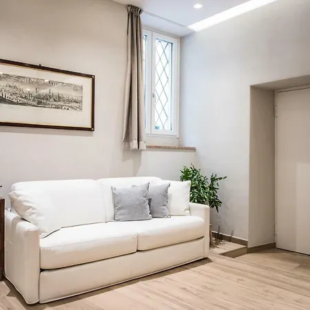 Atto Primo Apartment