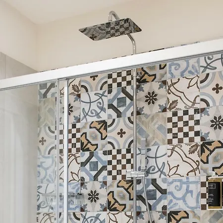 Antik şehir Yakınında 76 M2 Stüdyo , 1 Banyolu Daire Verona