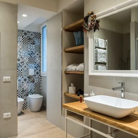 Antik şehir Yakınında 76 M2 Stüdyo , 1 Banyolu Verona