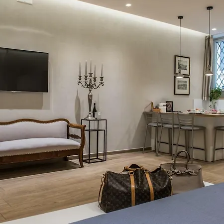 Antik şehir Yakınında 76 M2 Stüdyo , 1 Banyolu *